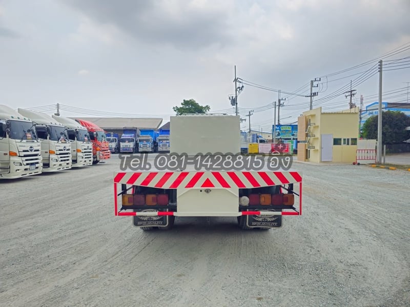 สิบล้อพื้นเรียบ HINO FL8J 260 แรง ปี 2560 (1784)
