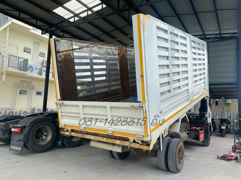 หกล้อดั้มพ์ ISUZU FRR 190 แรง ปี 2565 (0464) หกล้อดั้มพ์ ISUZU FRR 190 แรง ปี 2565 (0464)