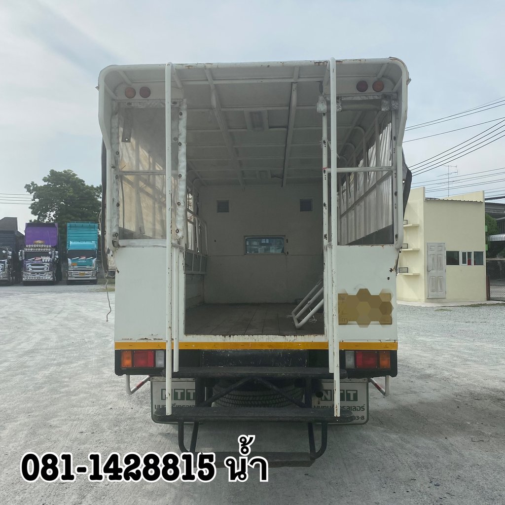 HINO XZU 150แรงม้า รถบรรทุก 6ล้อ สองแถว ปี2014 (0756)