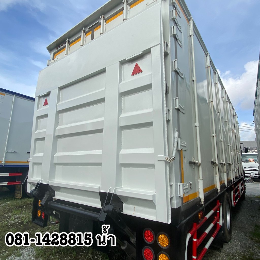 🚚 หกล้อตู้สิบบาน ISUZU FTR 240 แรง ปี 2564 (5105)