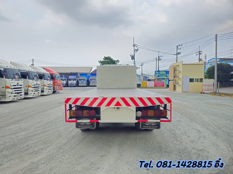 สิบล้อพื้นเรียบ HINO FL8J 260 แรง ปี 2560 (1784)