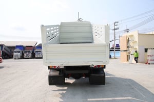 หกล้อดั้มพ์ ISUZU FRR 210 แรง ปี 2564 (3862)