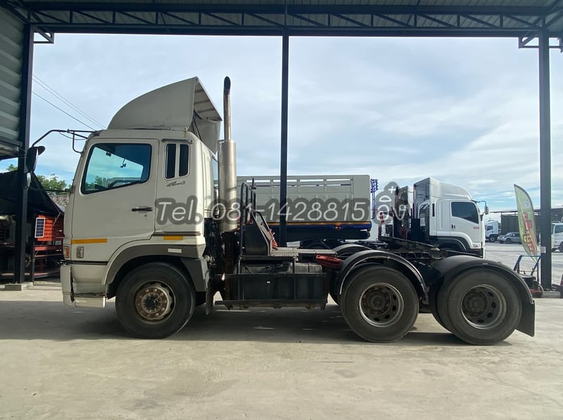 สิบล้อหัวลาก FUSO FV 380 แรง ปี2555 (5718)
