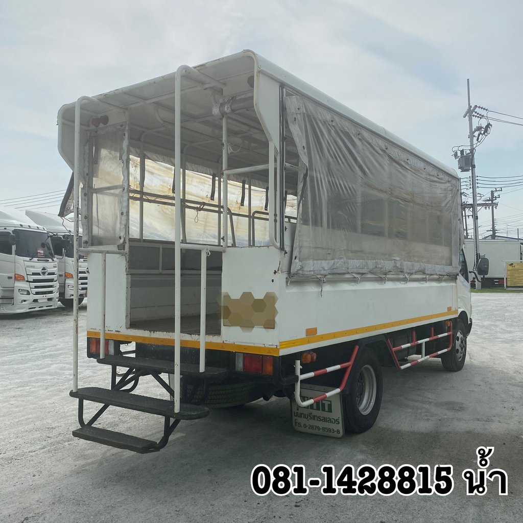 HINO XZU 150แรงม้า รถบรรทุก 6ล้อ สองแถว ปี2014 (0756)
