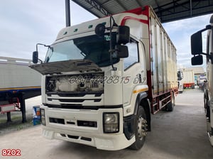 หกล้อตู้สิบบาน ISUZU FTR 240 แรง ปี 2561 (8202) หกล้อตู้สิบบาน ISUZU FTR 240 แรง ปี 2561 (8202)