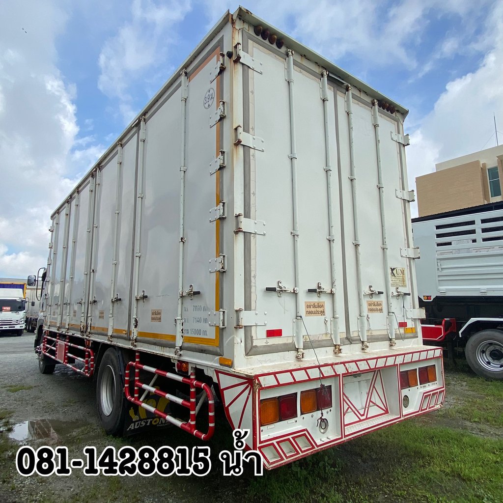 🚚 หกล้อตู้สิบบาน ISUZU FTR 240 แรง ปี 2558 (2715)