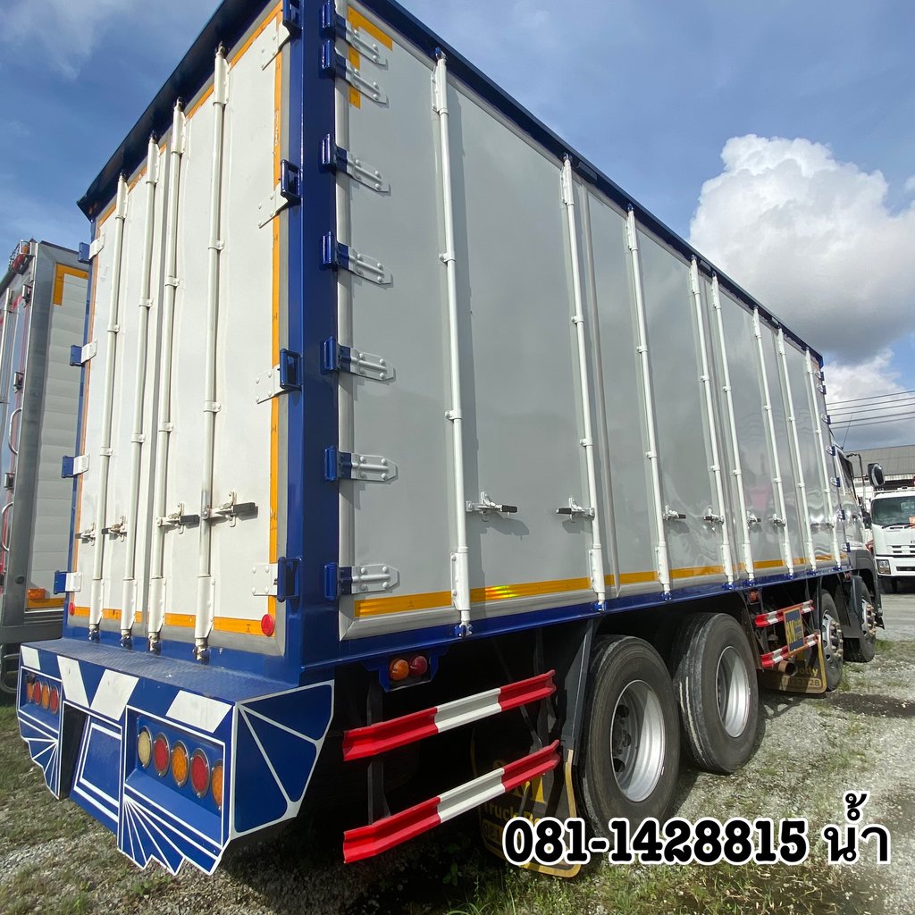 🚚 สิบสองล้อตู้หกบาน HINO GY2P 380 แรง ปี 65 (2556) 🚚 สิบสองล้อตู้หกบาน HINO GY2P 380 แรง ปี 65 (2556)