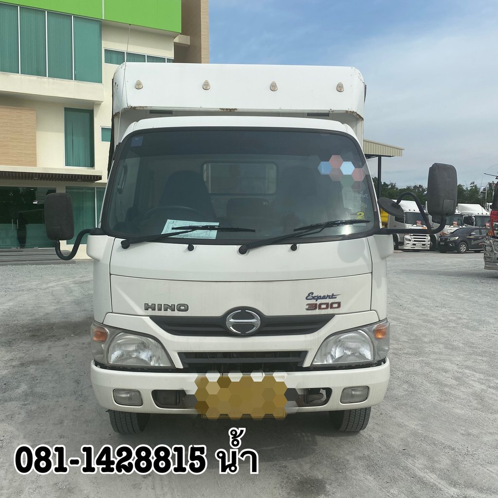 HINO XZU 150แรงม้า รถบรรทุก 6ล้อ สองแถว ปี2014 (0756)