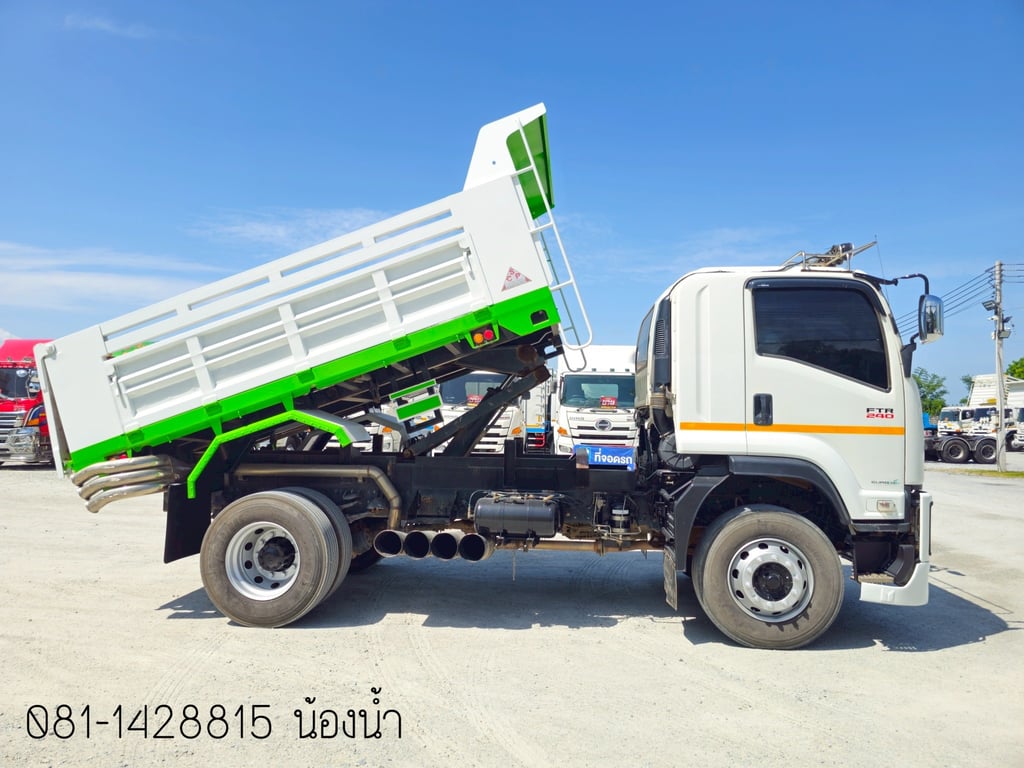 ISUZU FTR 240แรงม้า รถบรรทุก 6ล้อ ดั้มพ์ ปี2022 (3565)