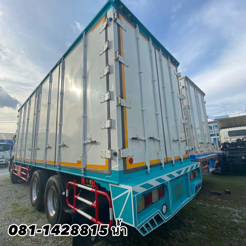 🚚 สิบล้อตู้สิบบาน ISUZU FVM 300 แรง ปี 2562 (0634) 🚚 สิบล้อตู้สิบบาน ISUZU FVM 300 แรง ปี 2562 (0634)