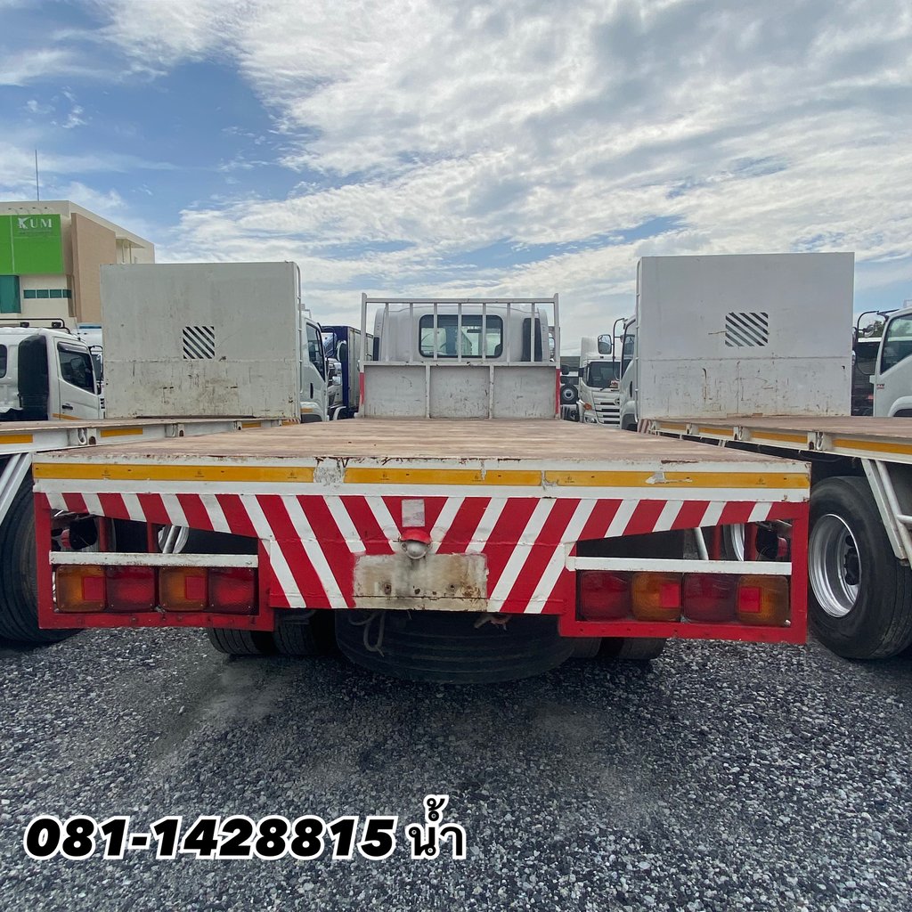 🚚 สิบล้อพื้นเรียบ ISUZU FVM 240 แรง ปี 2555 (5844) 🚚 สิบล้อพื้นเรียบ ISUZU FVM 240 แรง ปี 2555 (5844)