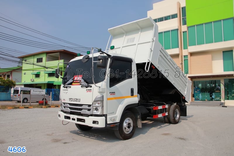 หกล้อดั้มพ์  ISUZU FRR 210  แรง ปี 2566 (4606)