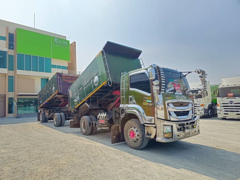 หกล้อดั้มพ์ ISUZU FTR 240 แรง ปี 2565 + หางดั้มพ์ สองเพลา อู่เดอะฟินิกซ์ ปี 2565 (5403,5404) หกล้อดั้มพ์ ISUZU FTR 240 แรง ปี 2565 + หางดั้มพ์ สองเพลา อู่เดอะฟินิกซ์ ปี 2565 (5403,5404)