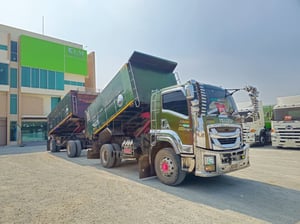 หกล้อดั้มพ์  ISUZU FTR 240 แรง ปี 2565 + หางดั้มพ์ สองเพลา อู่เดอะฟินิกซ์ ปี 2565 (5403,5404)