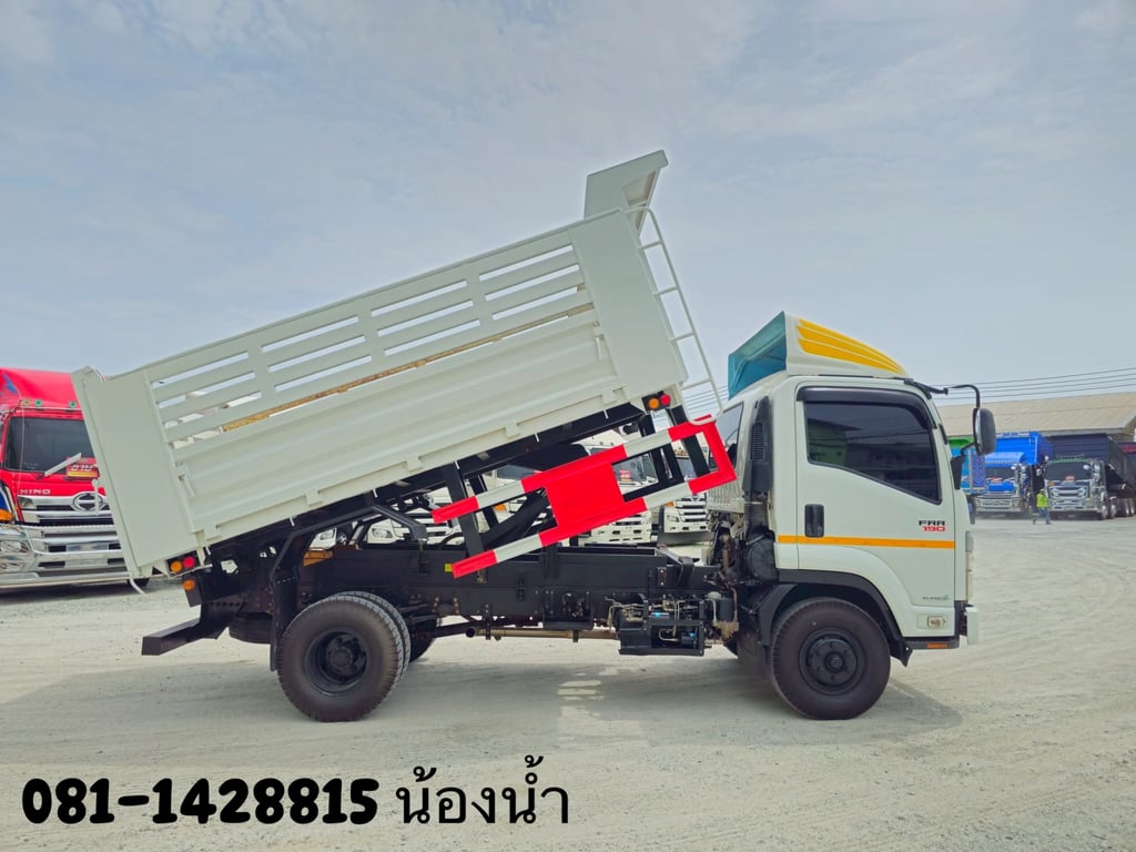 ISUZU FRR 190แรงม้า รถบรรทุก 10ล้อ ดั้มพ์ ปี2022 (0522) ISUZU FRR 190แรงม้า รถบรรทุก 10ล้อ ดั้มพ์ ปี2022 (0522)