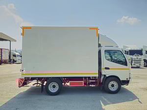 สี่ล้อตู้ HINO XZU 136 แรง ปี 2563 (8297) สี่ล้อตู้ HINO XZU 136 แรง ปี 2563 (8297)