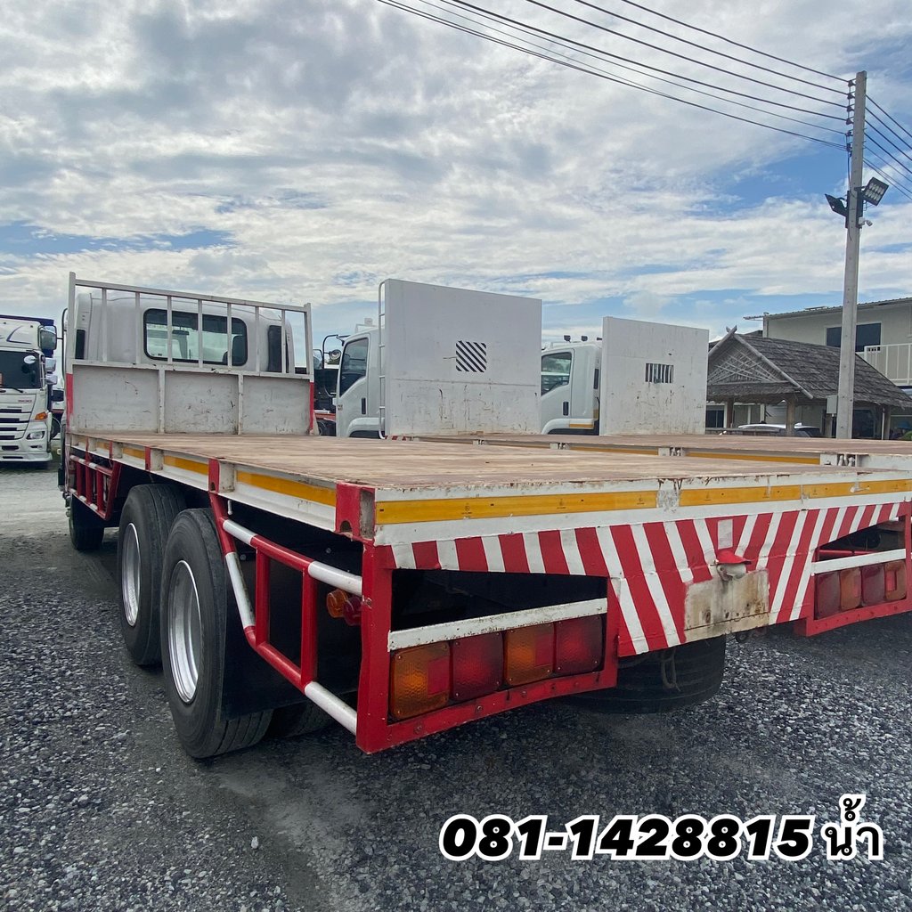 🚚 สิบล้อพื้นเรียบ ISUZU FVM 240 แรง ปี 2555 (5844) 🚚 สิบล้อพื้นเรียบ ISUZU FVM 240 แรง ปี 2555 (5844)