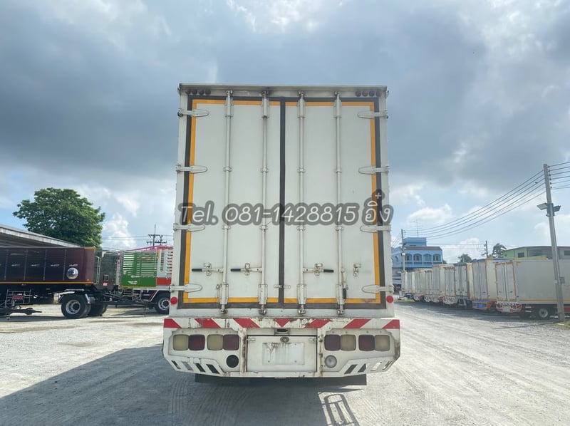 💥 รถเข้าใหม่ล่าสุด Vายตัดราคาพิเศษ💥 หกล้อตู้สิบบาน HINO FG8J 240 แรง ปี2560 (7915) 💥 รถเข้าใหม่ล่าสุด Vายตัดราคาพิเศษ💥 หกล้อตู้สิบบาน HINO FG8J 240 แรง ปี2560 (7915)
