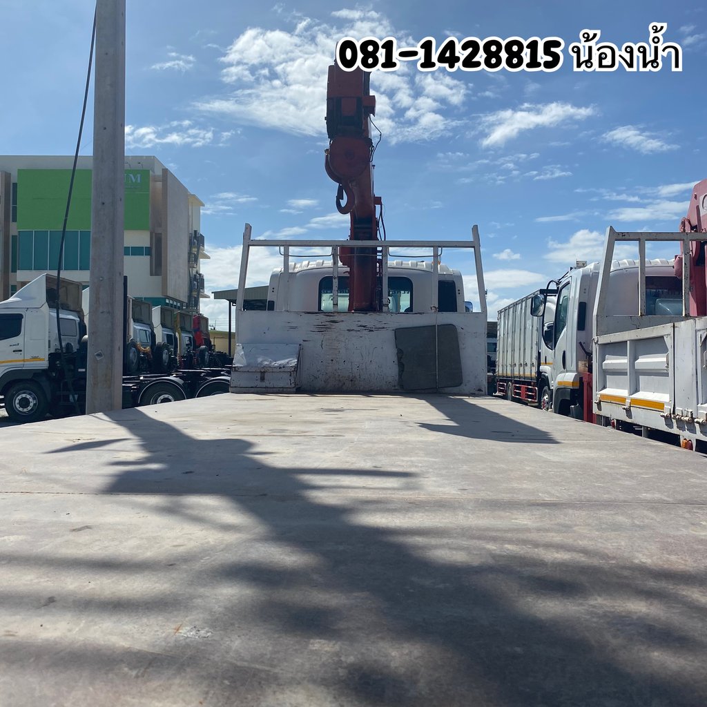 ISUZU FVM 240แรงม้า รถบรรทุก 10ล้อ กระบะเหล็กติดเครน ปี2013 (7224)