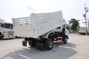 หกล้อดั้มพ์ ISUZU FRR 210 แรง ปี 2564 (3862)