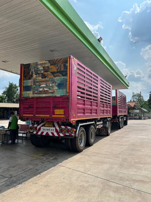 สิบล้อดั้มพ์ FXZ 360 แรง ปี 65+หางดั้มพ์ สามเพลา อู่เดอะฟินิกซ์  ปี 65 (2591 2592)