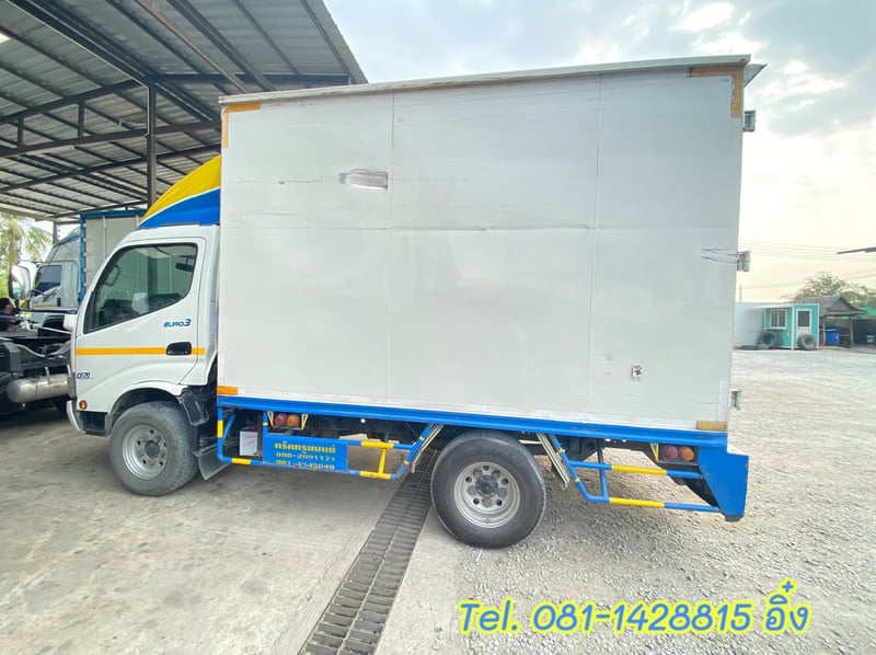  สี่ล้อตู้จัมโบ้ HINO XZU 136 แรงม้า ปี2563 (8297)