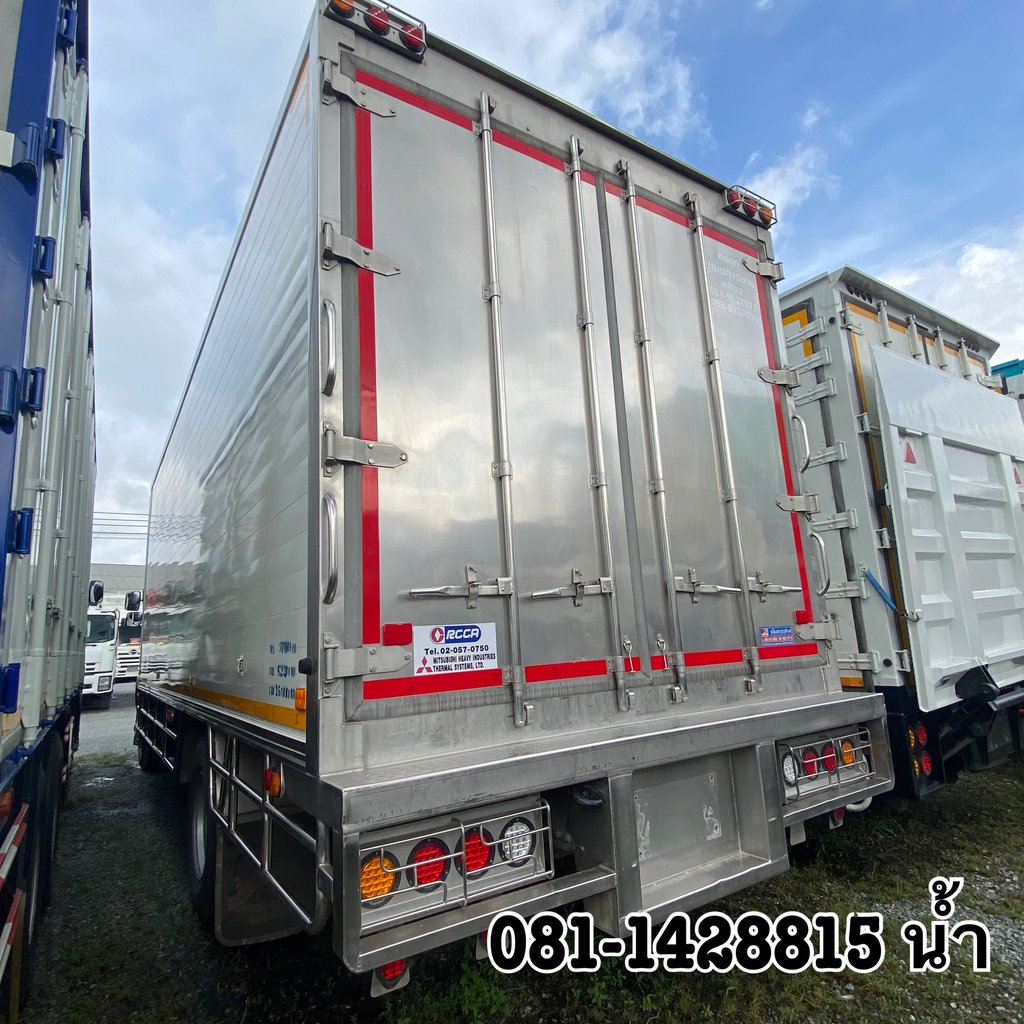 🚚 หกล้อตู้เย็น HINO FG8J 240แรง ปี 2566 (4212) 🚚 หกล้อตู้เย็น HINO FG8J 240แรง ปี 2566 (4212)
