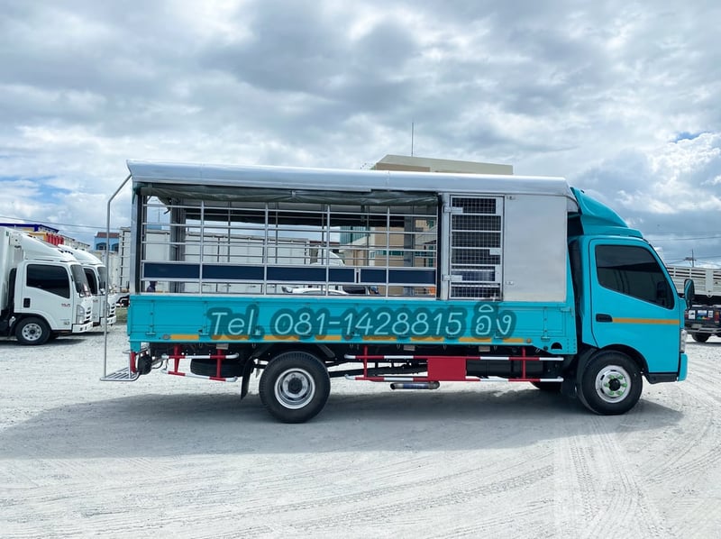 หกล้อโดยสาร HINO XZU 150 แรง ปี 2561 (2872) หกล้อโดยสาร HINO XZU 150 แรง ปี 2561 (2872)