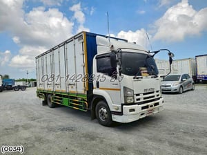 หกล้อตู้สิบบาน ISUZU FRR 190 แรง ปี 2556 (0034) หกล้อตู้สิบบาน ISUZU FRR 190 แรง ปี 2556 (0034)