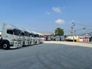 สิบล้อหัวลาก สิบล้อหัวลาก