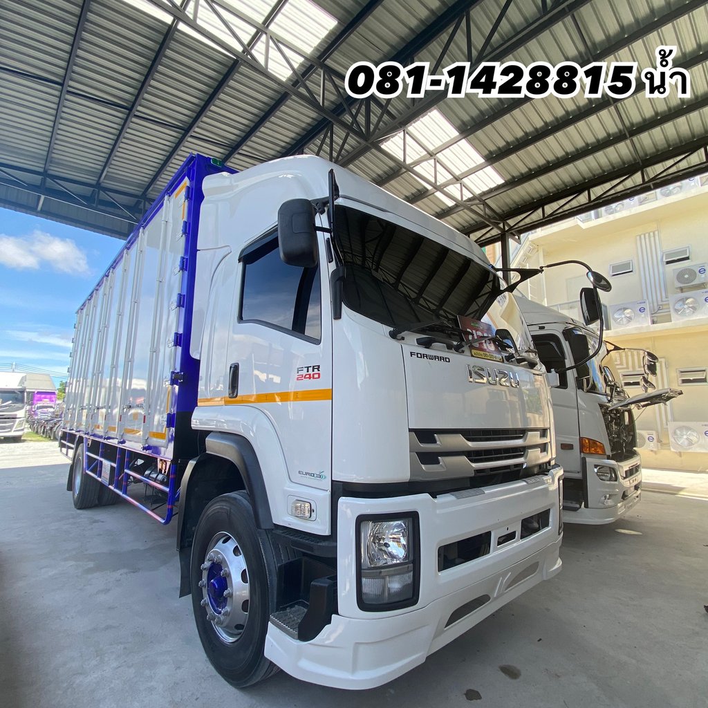 🚚 หกล้อตู้สิบบาน ISUZU FTR 240 แรง  ปี 2566 (3438)