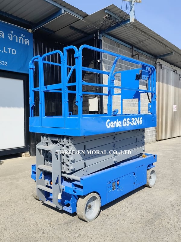รถกระเช้า Scissor Lift Genie GS-3246