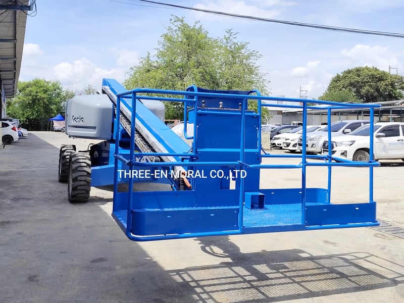 รถกระเช้า Boom Lift Genie S60 