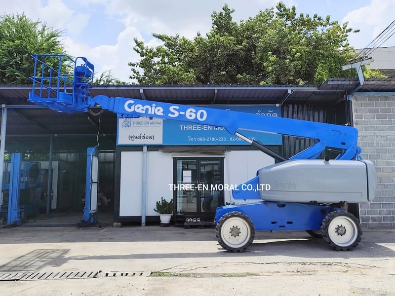 รถกระเช้า Boom Lift Genie S60