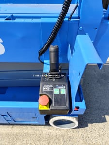 รถกระเช้า Scissor Lift Genie GS-3246