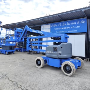 รถกระเช้า Boom Lift Genie Z-4525J