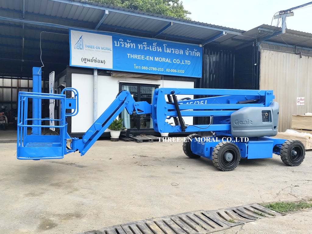 รถกระเช้า Boom Lift Genie Z45-25J