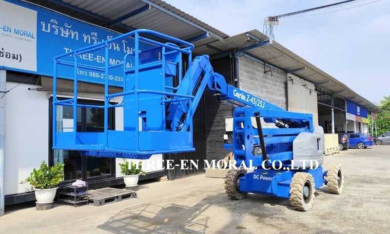 รถกระเช้า Boom Lift Genie Z45-25J รถกระเช้า Boom Lift Genie Z45-25J