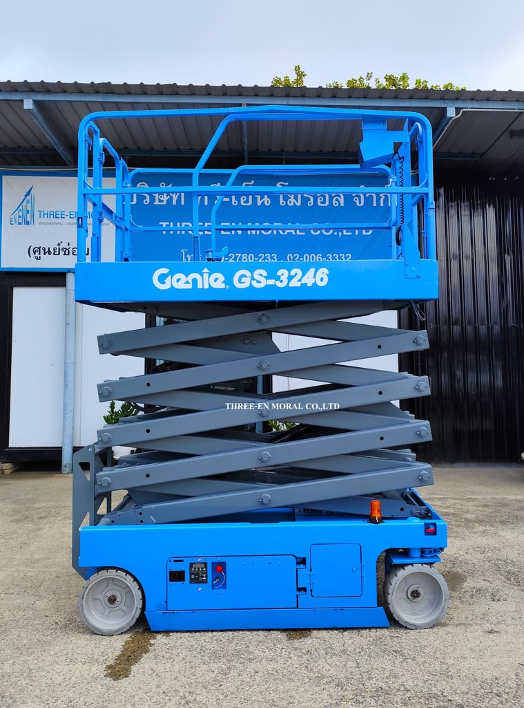 รถกระเช้า Scissor Lift Genie GS-3246 รถกระเช้า Scissor Lift Genie GS-3246