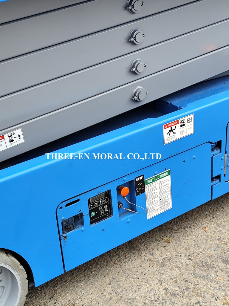 รถกระเช้า Scissor Lift Genie GS-3246 รถกระเช้า Scissor Lift Genie GS-3246