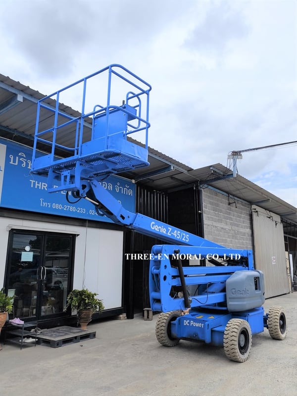 รถกระเช้า Boom Lift Genie Z45-25