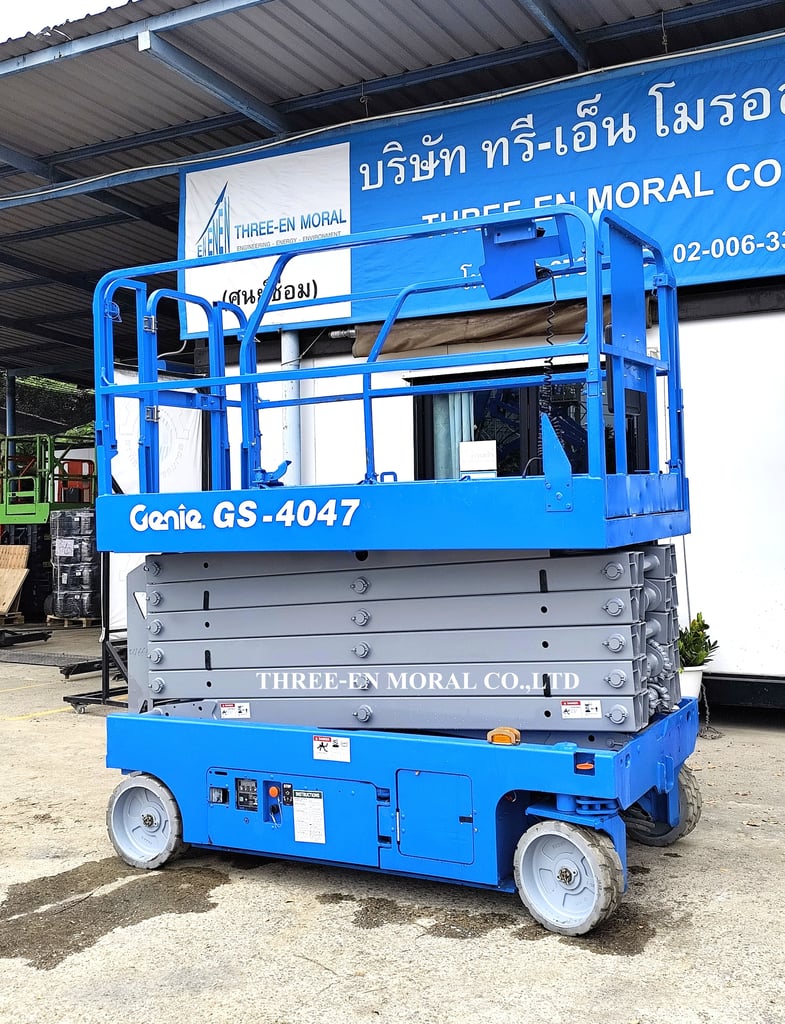 รถกระเช้า Scissor Lift Genie GS-4047