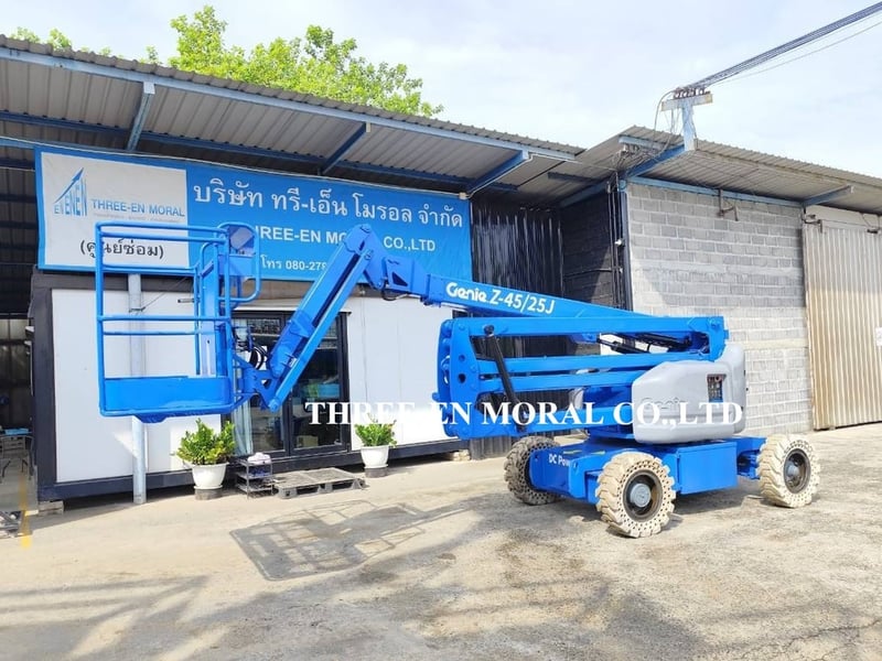 รถกระเช้า Boom Lift Genie Z45-25J รถกระเช้า Boom Lift Genie Z45-25J