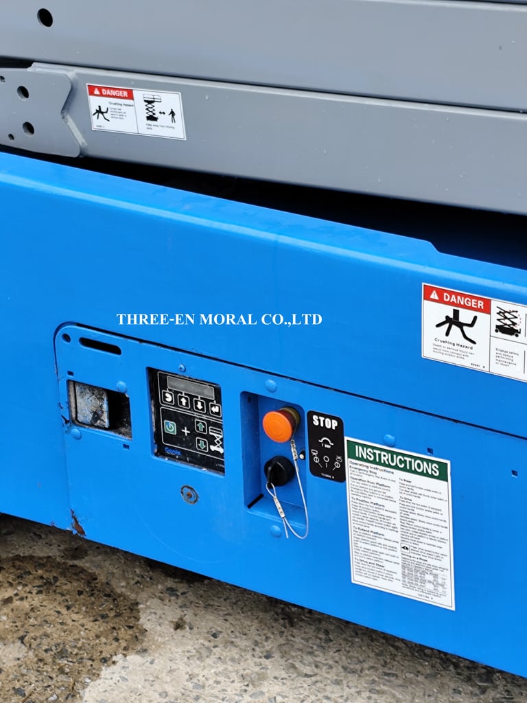 รถกระเช้า Scissor Lift Genie GS-4047 รถกระเช้า Scissor Lift Genie GS-4047