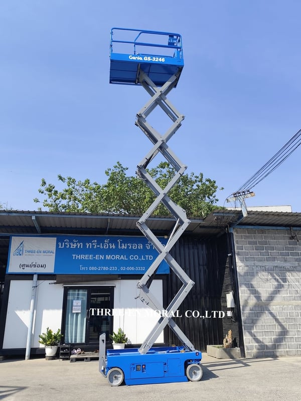 รถกระเช้า Scissor Lift Genie GS-3246 รถกระเช้า Scissor Lift Genie GS-3246