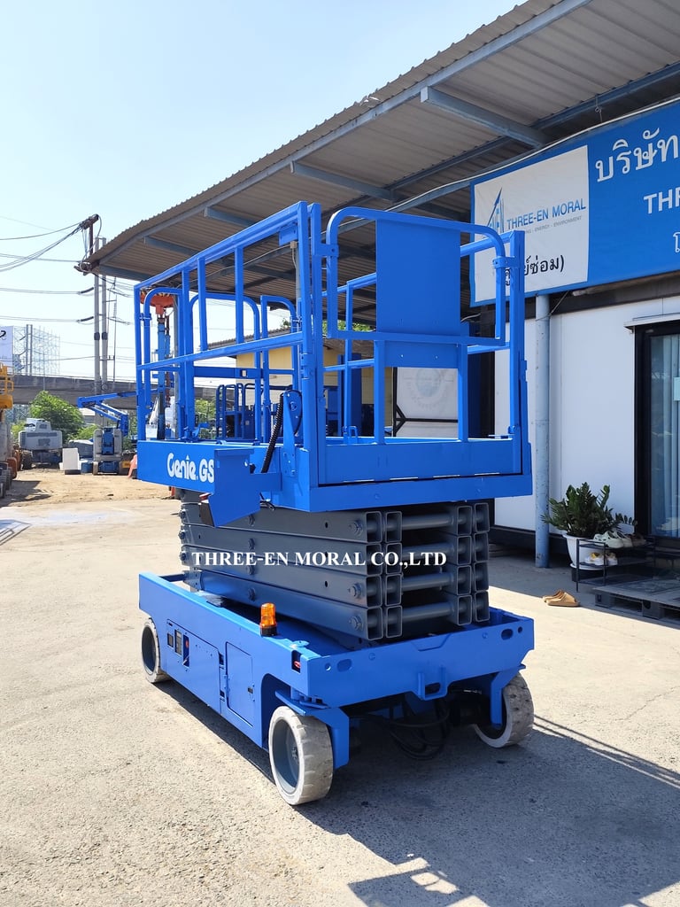 รถกระเช้า Scissor Lift Genie GS-3246 รถกระเช้า Scissor Lift Genie GS-3246