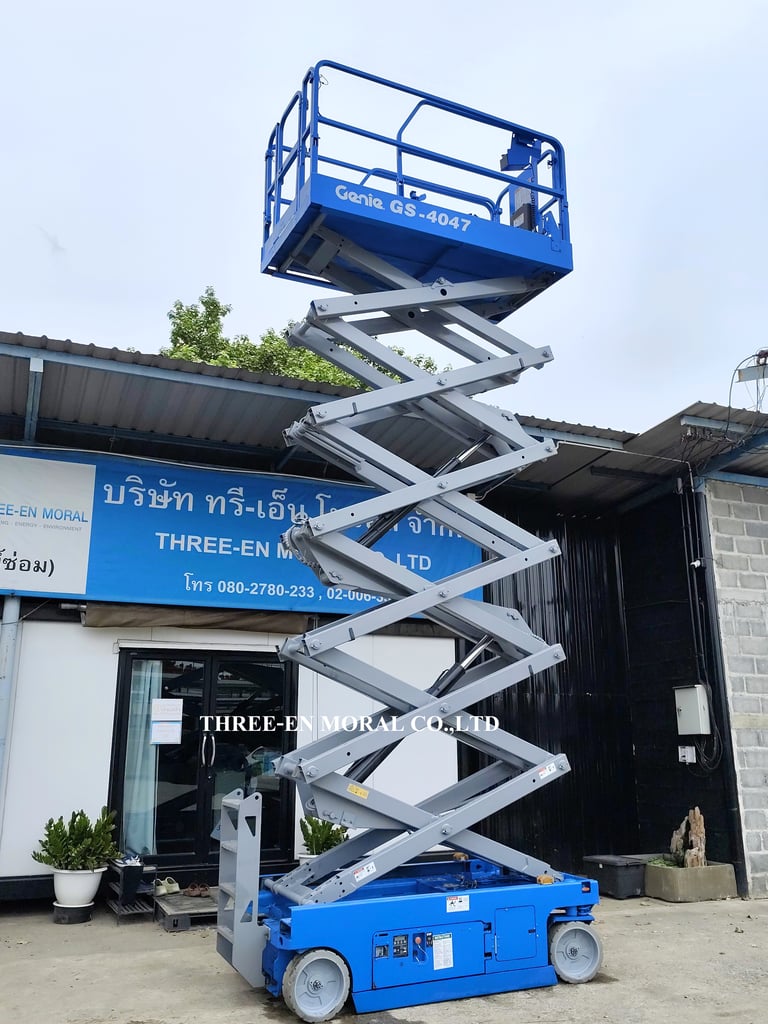 รถกระเช้า Scissor Lift Genie GS-4047 รถกระเช้า Scissor Lift Genie GS-4047