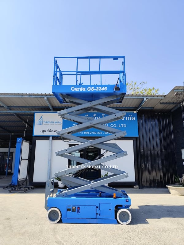รถกระเช้า Scissor Lift Genie GS-3246 รถกระเช้า Scissor Lift Genie GS-3246