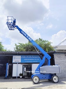 รถกระเช้า Boom Lift Genie S60