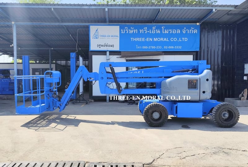 รถกระเช้า Boom Lift Genie Z45-25J